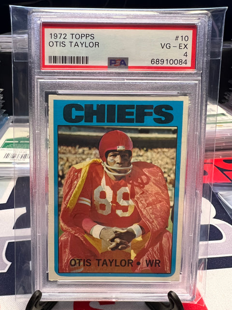1972 Topps Football #10 Otis Taylor PSA 4