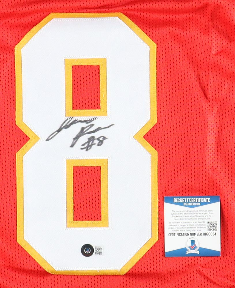 Clyde Edwards-Helaire Signed Jersey (Beckett) – Blogs Hobby Shop